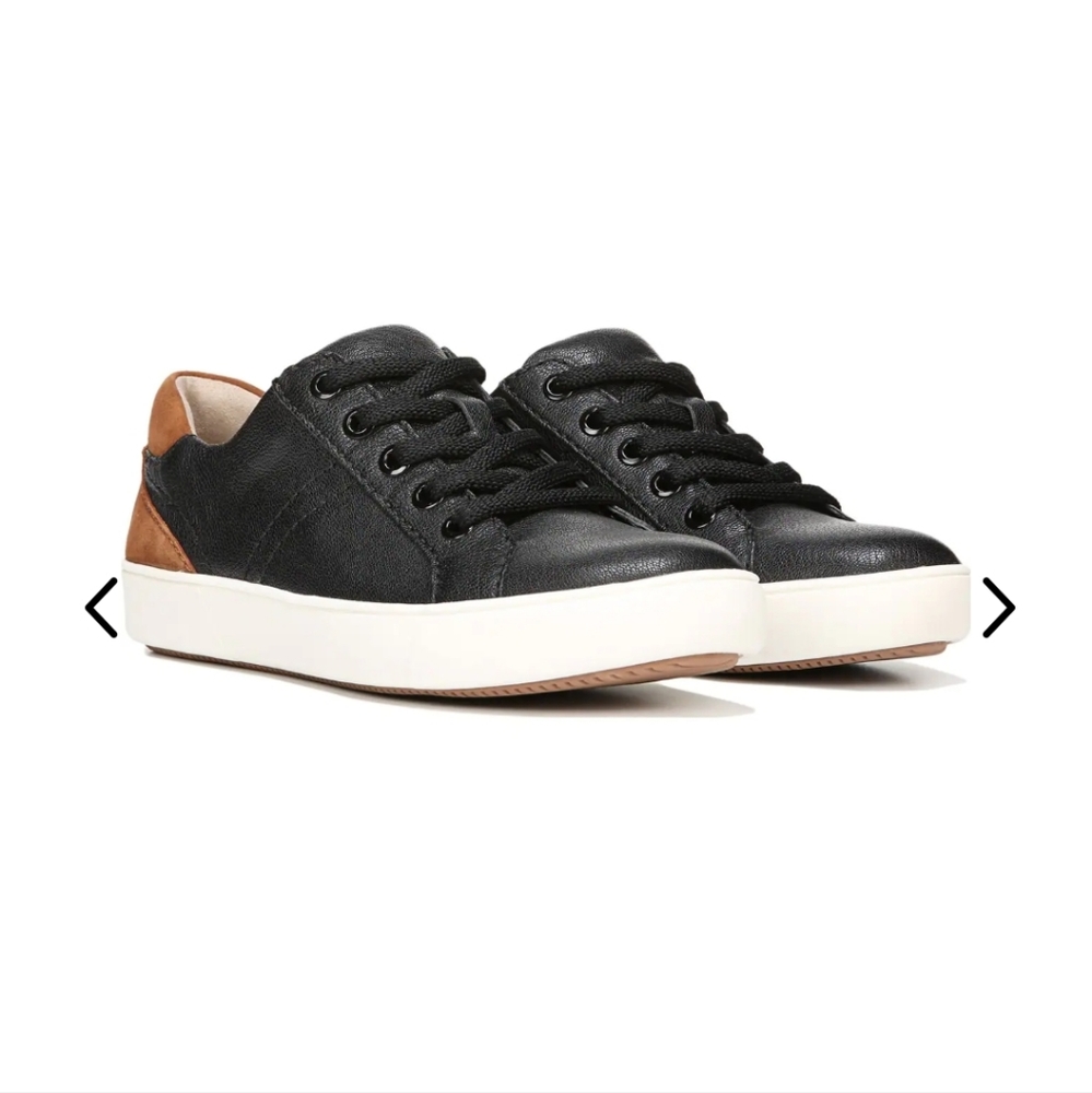 Naturalizer sz 8.5 black brown Morrison sneakers shoes
